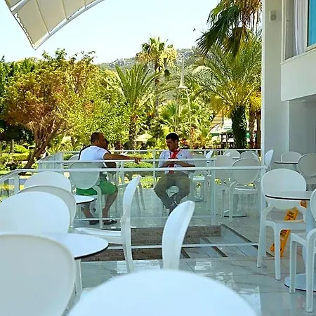 Otel Olimpos By Rrh&r 3*